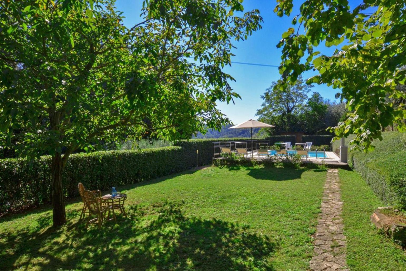 Villa Casale Di Rosa لوكا المظهر الخارجي الصورة